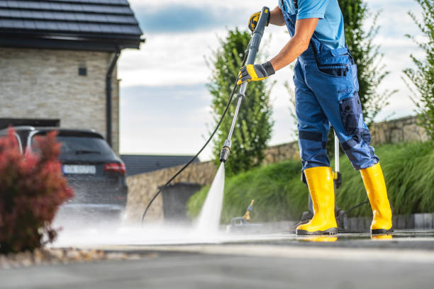 Post-Construction Pressure Washing in Columbia, IL